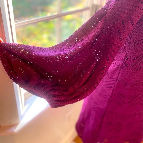 Magenta lace v neck dress 🩷 - Picture 11 of 14